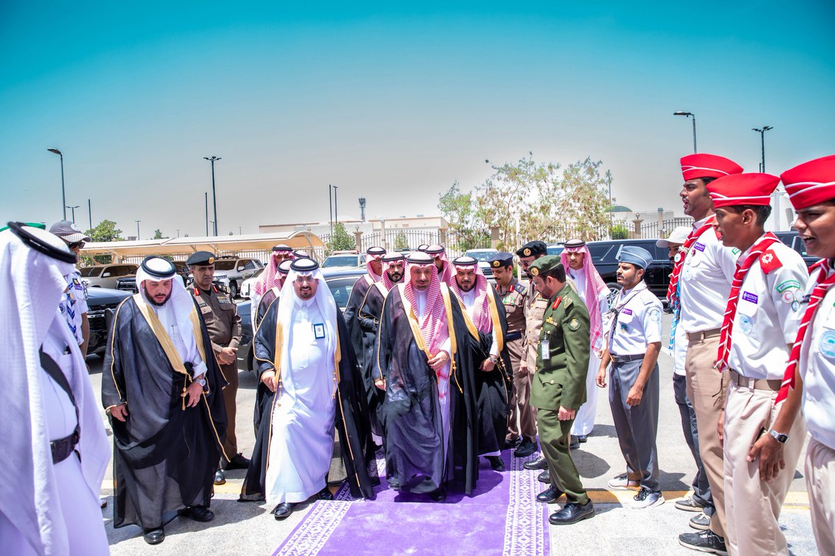 كشافة #تعليم_نجران المشاركة في موسم #الحج لهذا العام، تجسيدًا لرسالة العمل التطوعي، وتعزيزًا لدور النشء في خدمة ضيوف الرحمن، بإشراف قيادات كشفية مؤهلة وبروح وطنية عالية