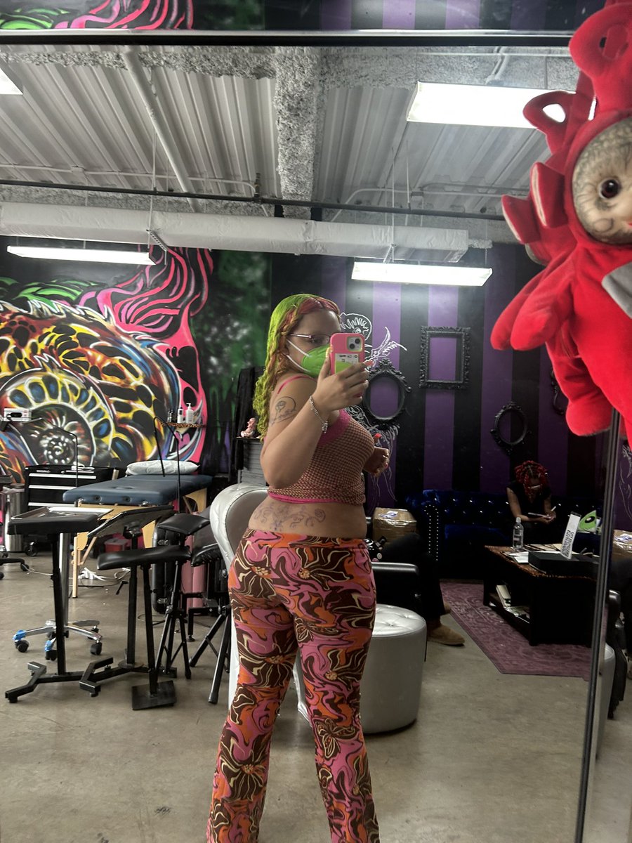 notcishet's tweet image. stencil #on tramp #loading