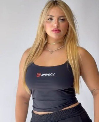 fadinhas_only's tweet photo. 🚨VEJA: Sarah Estanislau pousa em novo ensaio para site de c*nte*do ad*lt* e fotos circulam na web

Veja vídeo completo:👇👇

https://t.co/6g42VeA66B https://t.co/iqWptMrgak