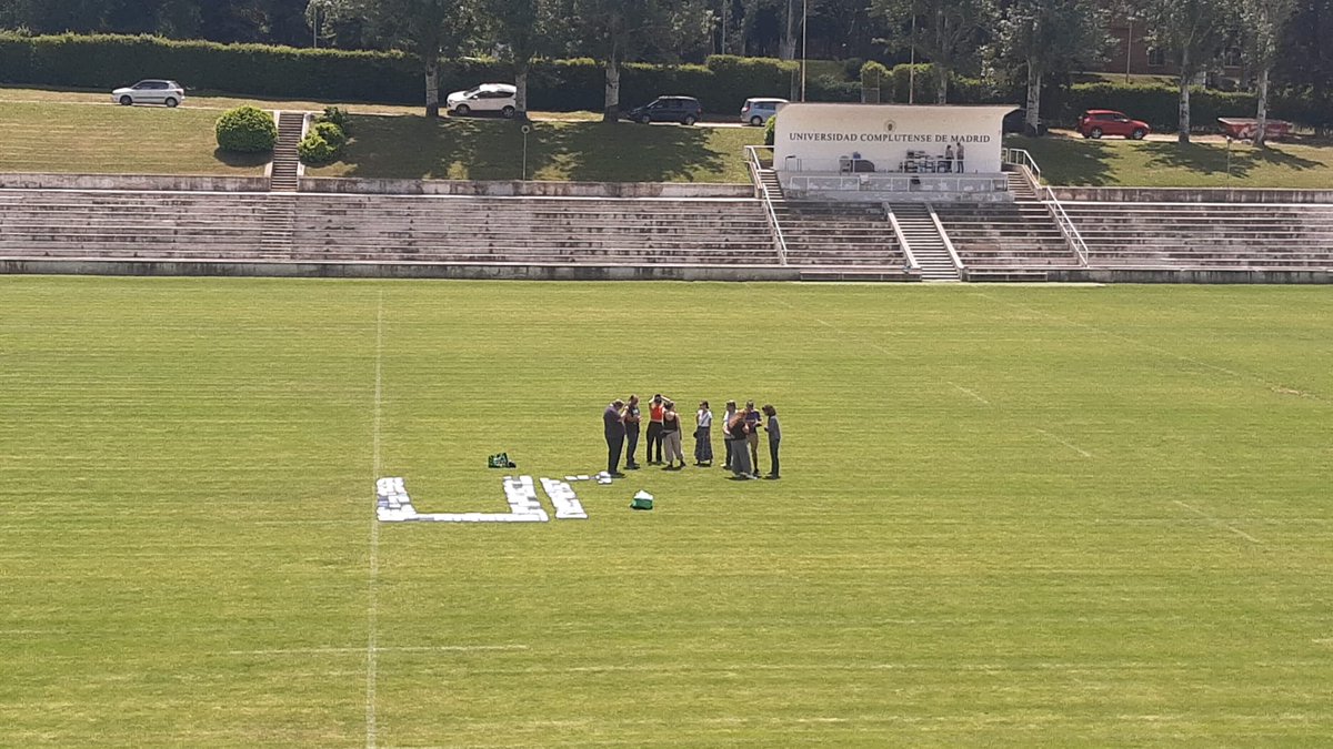 EVA ALADRO tweet media