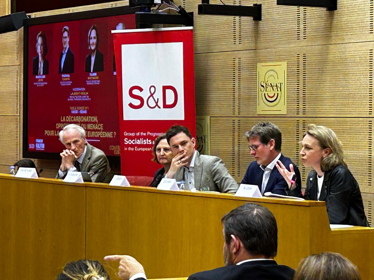 Confront_Europe's tweet image. &quot;Malheureusement décarbonation peut être synonyme de licenciement &amp;amp; déclassement. Il faut accompagner les reconversions professionnelles.
Je pense que l&apos;Europe a avantage à montrer une industrie compétitive qui respecte les droits humains&quot; #devoirdevigilance @MaryliseLeon @CFDT