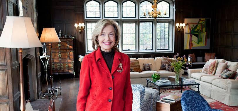 The Queen of Software Investing

She built the $1T growth equity industry.

No tech background. No network.

Just vision, grit and cold calls.

Thread