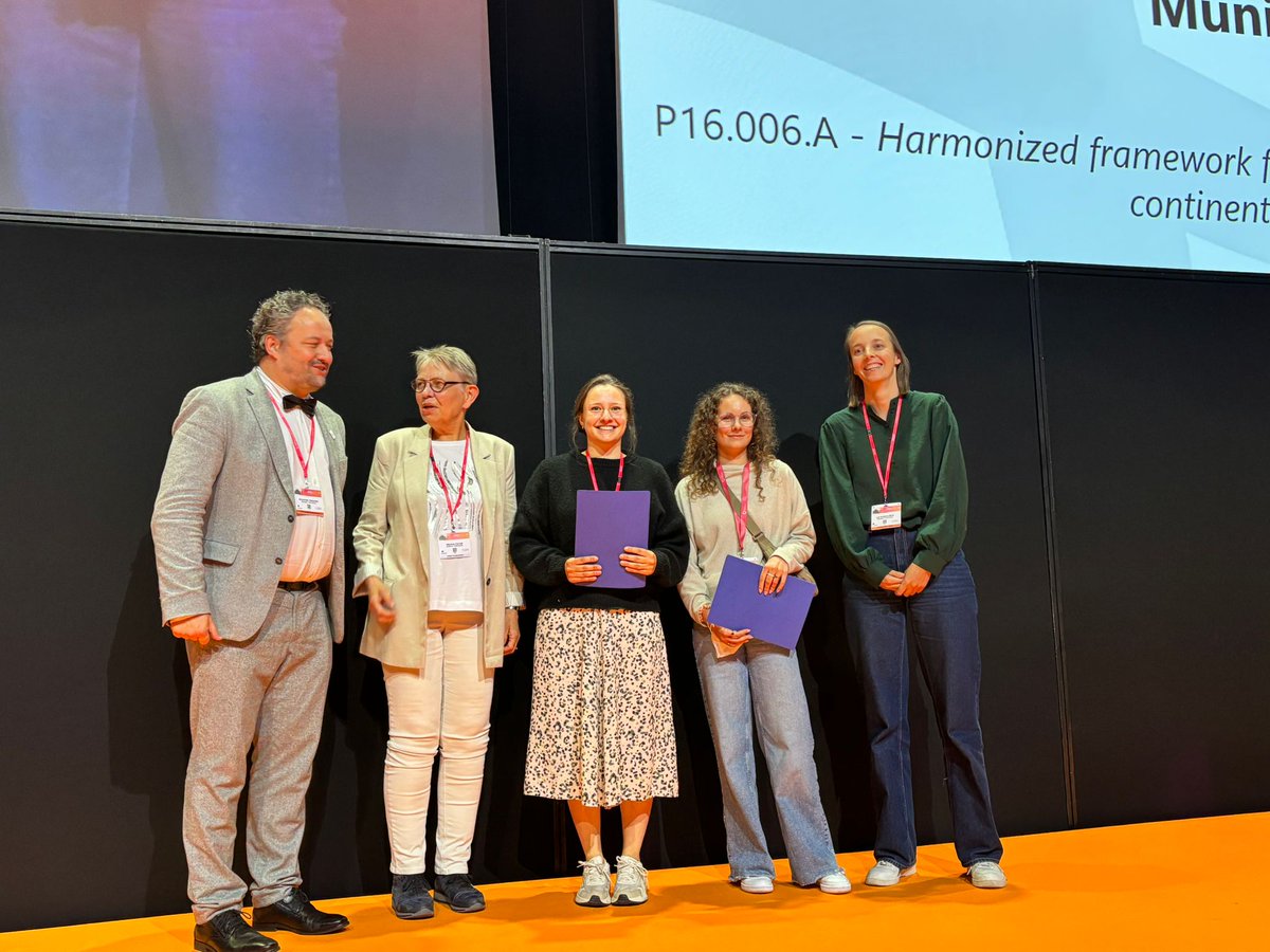CNAG (@cnag_eu) on Twitter photo 🙌 Really excited about this recognition!
Congratulations to our partners from <a href="/TU_Muenchen/">TU München</a> — Rebeka Luknárová, <a href="/vaym88/">Vicente Yépez</a>, and Julien Gagneur — together with our Functional Genomics Team Leader at CNAG, <a href="/AEsteveCodina/">AnnaEsteveCodina</a>, and <a href="/Solve_RD/">Solve-RD</a>
#research #eshg2025 #bestposter 🙌 Really excited about this recognition!
Congratulations to our partners from <a href="/TU_Muenchen/">TU München</a> — Rebeka Luknárová, <a href="/vaym88/">Vicente Yépez</a>, and Julien Gagneur — together with our Functional Genomics Team Leader at CNAG, <a href="/AEsteveCodina/">AnnaEsteveCodina</a>, and <a href="/Solve_RD/">Solve-RD</a>
#research #eshg2025 #bestposter