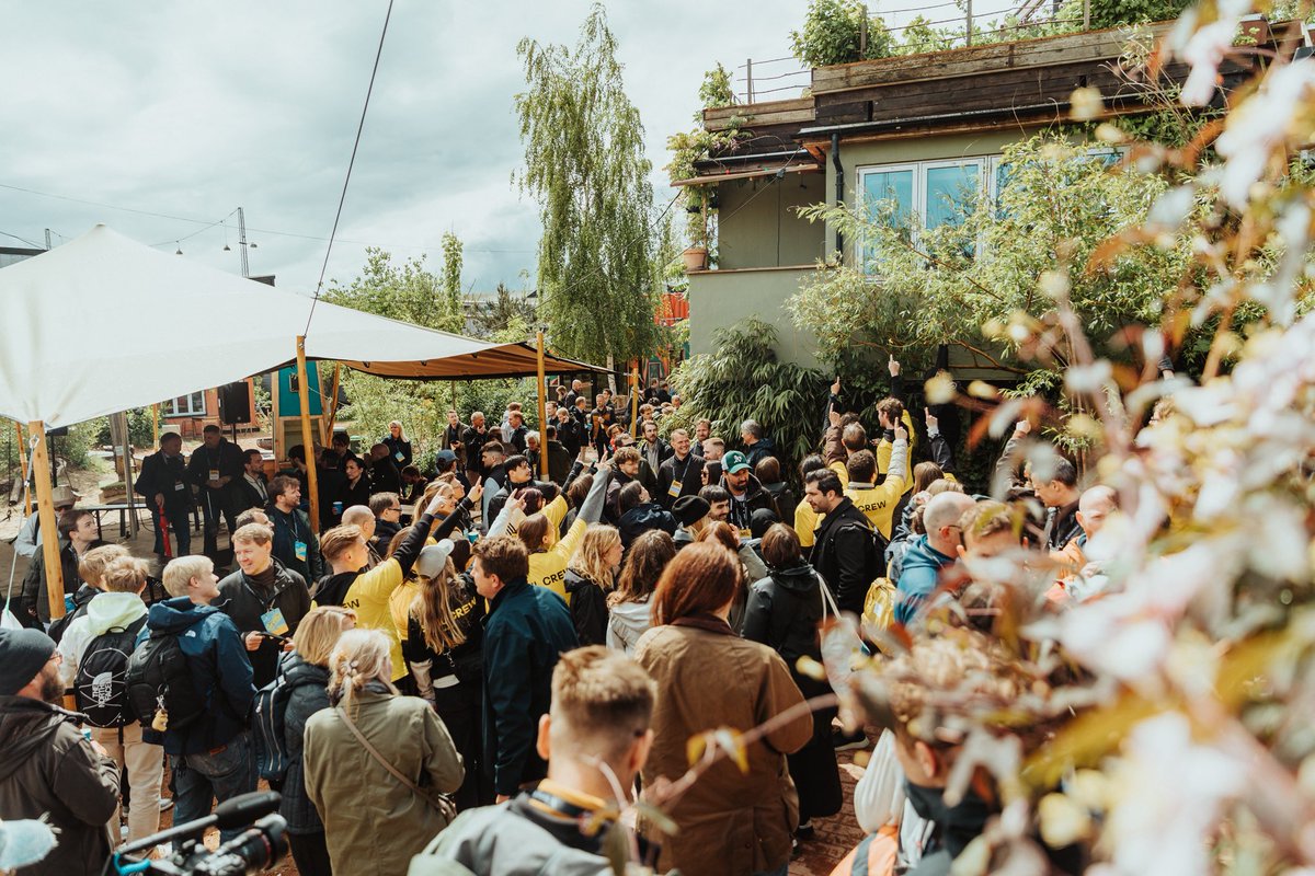 FrejaBrandhoej's tweet photo. Sidste uge på SMIL om cybersecurity, AI og diversitet i iværksætteri❤️ Vi lancerer snart et netværk i samarbejde med Århus kommune - det bliver konge! 👑 #dkpol #fesitval #iværksætteri #scaleup #women #diversity #cybersecurity #AI https://t.co/IrbNM16jcs