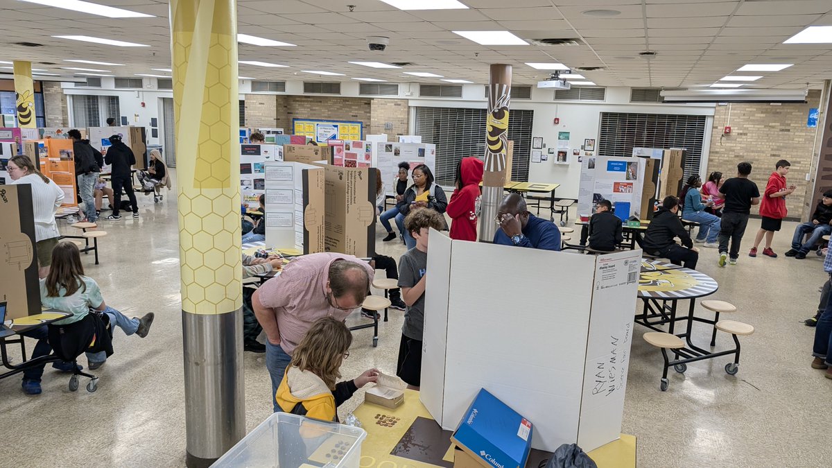 IPS (@ipsschools) on Twitter photo Last week, 7th-graders at <a href="/TCHowe_MS/">T.C. Howe Middle School</a> wrapped up the school year with a spectacular Science Fair! Great job students! 🧑🔬🥼 Last week, 7th-graders at <a href="/TCHowe_MS/">T.C. Howe Middle School</a> wrapped up the school year with a spectacular Science Fair! Great job students! 🧑🔬🥼