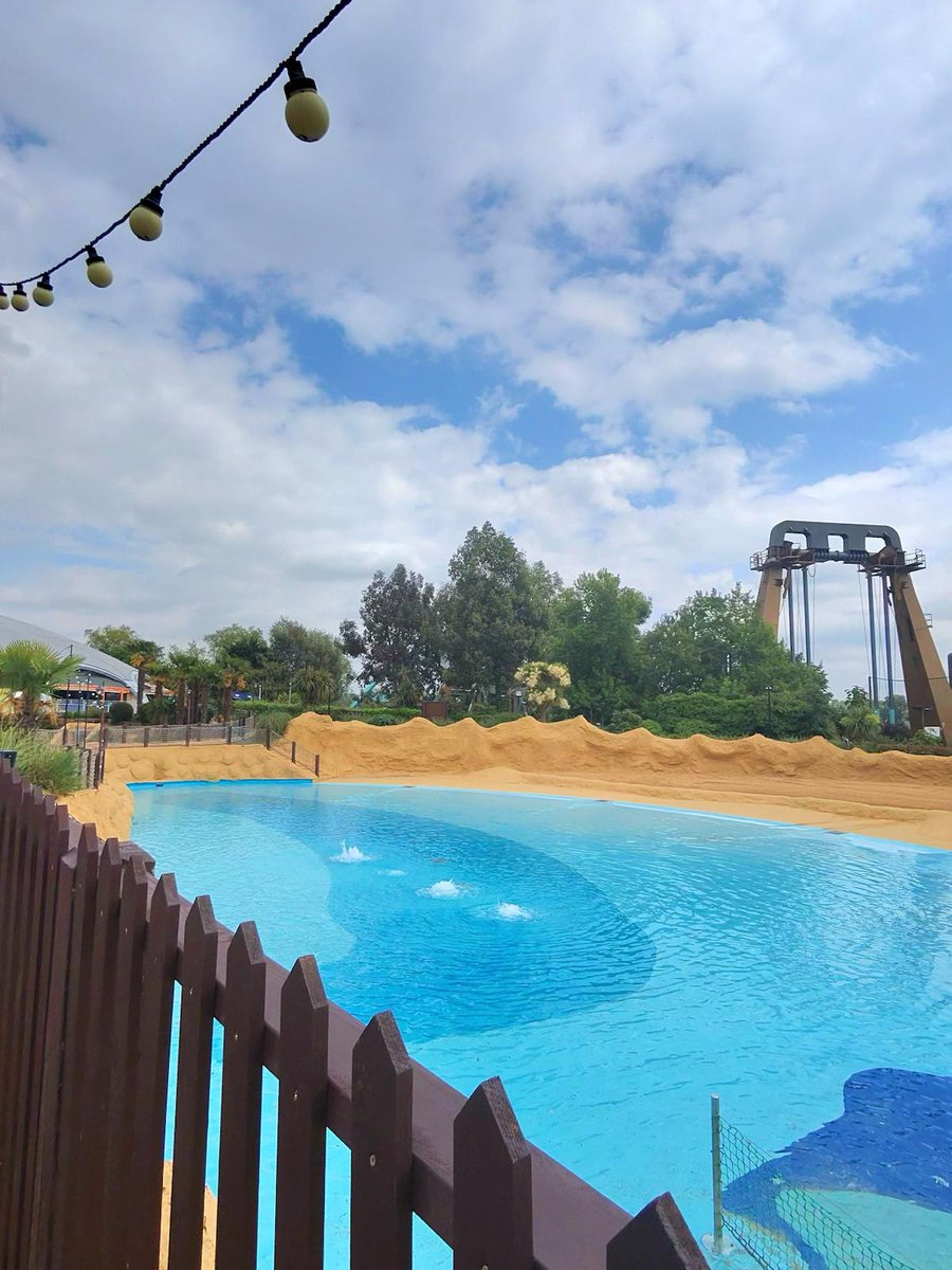 RedstoneAcademy's tweet image. Redstone Academy Boys had an amazing time at Thorpe Park last Thursday for our end-of-year trip—fun, friendship, and unforgettable moments! 🎢✨