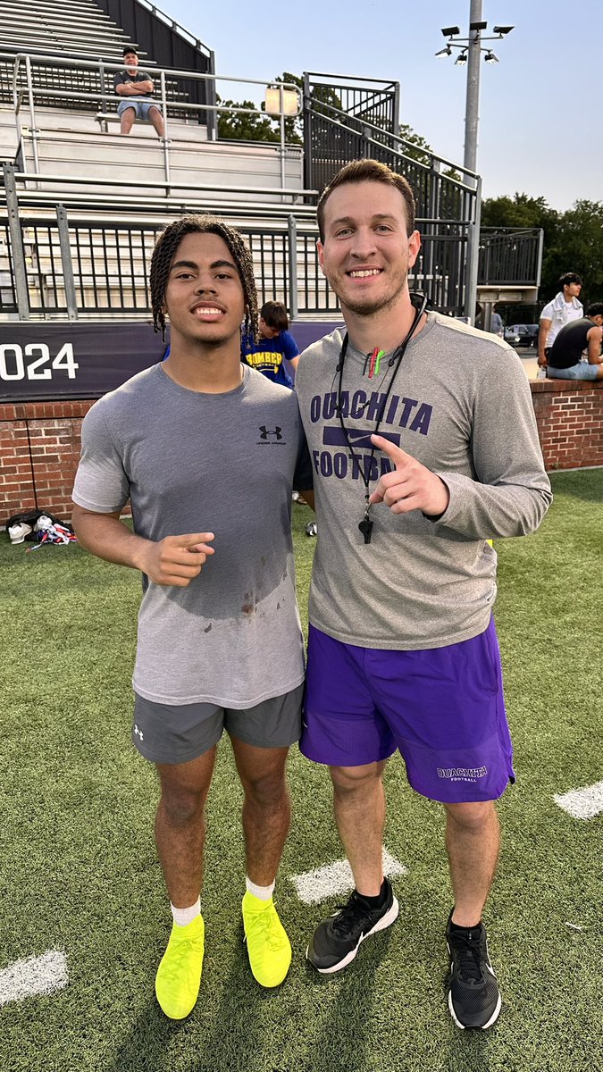 keylanlemen12's tweet image. Had a great opportunity to compete @OuchitaFB camp. Thanks @Coach_Scott2000 for the invite and evaluation. Also had a great conversation after camp with @CoachSpenceOBU. Excited about next steps. @JClarkHFB247 @PTFFootball @CoachBeck_PTF @SmileHeardJ @TXPSMedia @TXPrivateFBGuy…