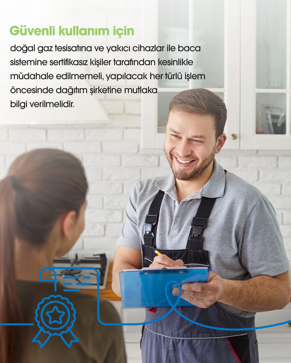DOGALGAZAKSA's tweet photo. Yakıcı cihazınız/kombiniz kapalı balkon veya kapalı teras gibi alanlarda yer alıyorsa, baca ek yerleri açılmayacak ve sızdırma yapmayacak şekilde mutlaka dışarıya kadar uzatılmalı ve ortamda menfez bulunmalıdır. Aksi halde baca atık gazına bağlı zehirlenmeler yaşanabilir. Güvenli kullanım için doğal gaz tesisatına ve yakıcı cihazlar ile baca sistemine sertifikasız kişiler tarafından kesinlikle müdahale edilmemeli, yapılacak her türlü işlem öncesinde dağıtım şirketine mutlaka bilgi verilmelidir.