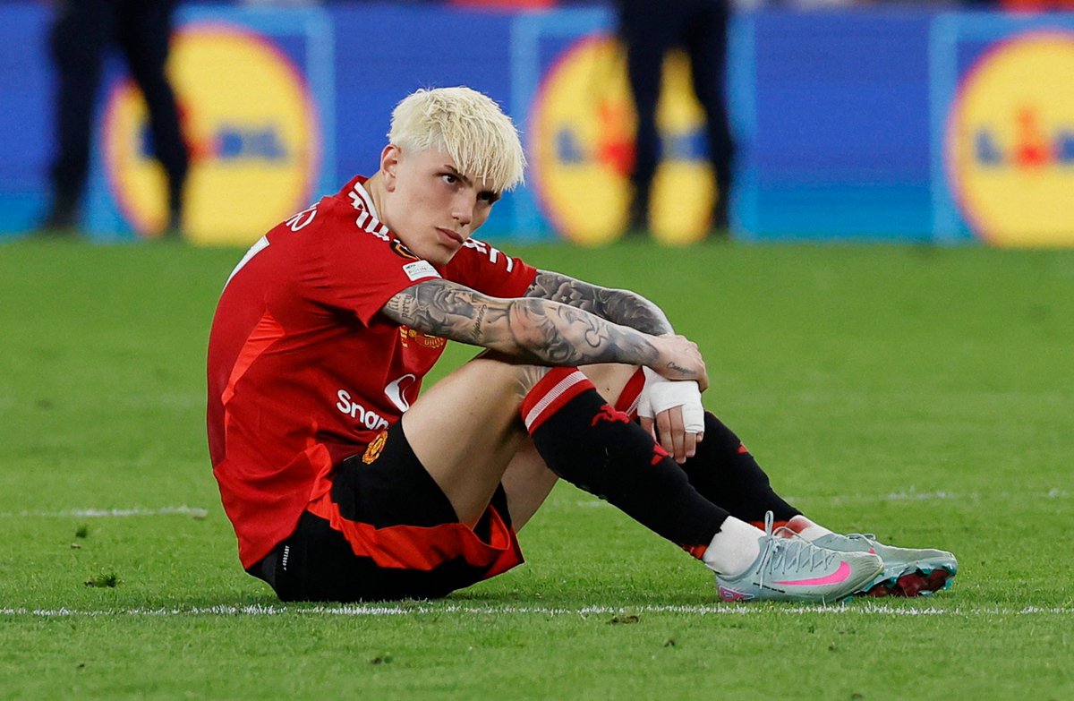Soccer Football - Europa League - Final - Tottenham Hotspur v Manchester United - San Mames, Bilbao, Spain - May 21, 2025 Manchester United's Alejandro Garnacho looks dejected after the match REUTERS/Vincent West