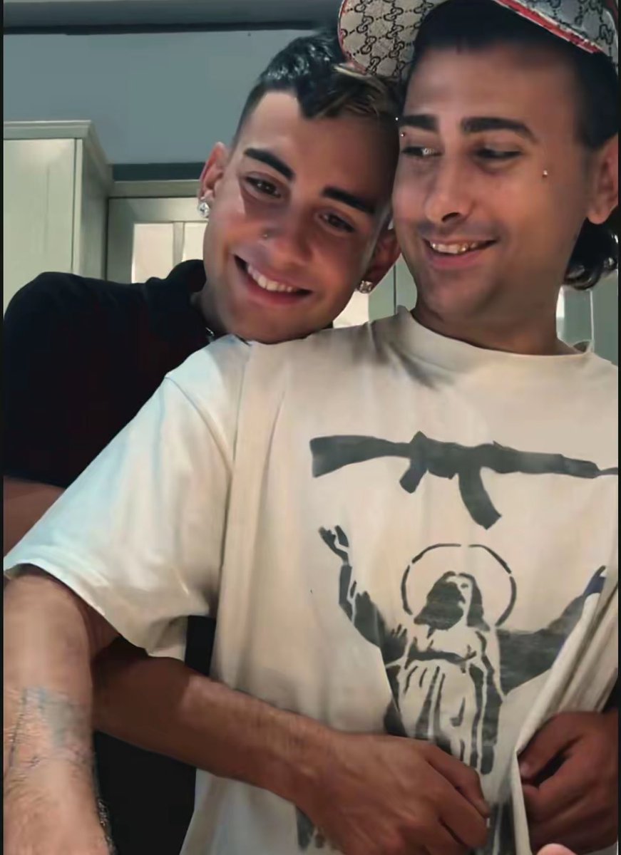 podríamos ser estos