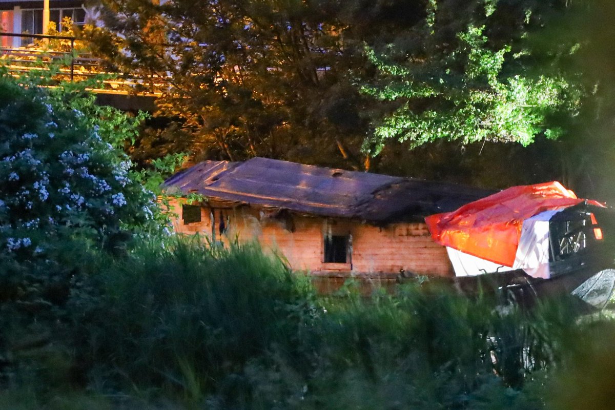 Dode bij brand aan Walraven van Hallstraat in Zaandam