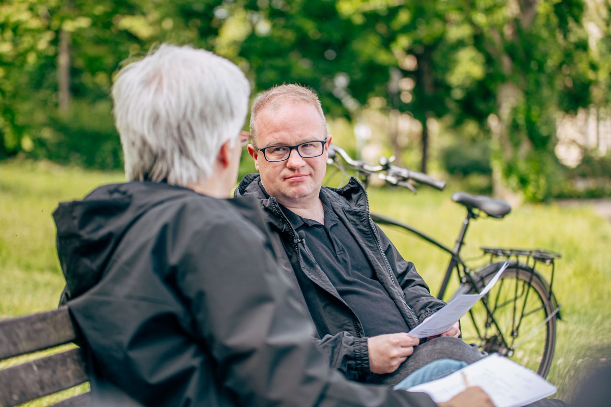 gruene_future's tweet photo. In unserem neuen Podcast sprechen wir über den Stadtrat im Mai. Es geht um Hotelbaupläne im Magdeburger Stadtpark, die Petriförderbrücke, die Förderung von Migrant*innenorganisationen, die Kanonenbahn, Verkehrsberuhigung in der Neustadt und vieles mehr. 
https://t.co/wDQ6MWRLf5 https://t.co/PmIlUbsRsd