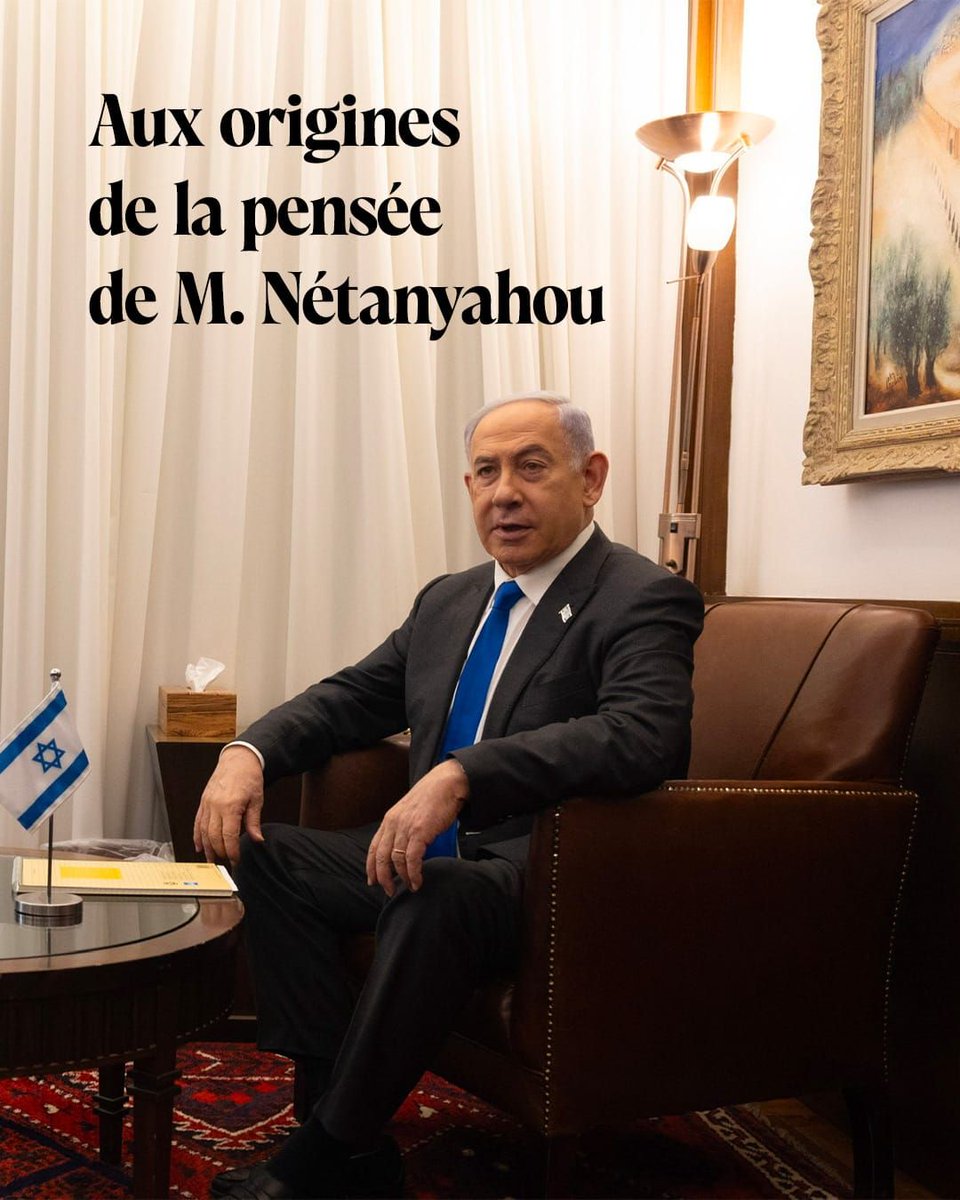 Benyamin Nétanyahou devient premier ministre pour la première fois en 1996.
 « Le chef du gouvernement israélien, écrit alors Dominique Vidal, est un pur produit du sérail “révisionniste”, mâtiné il est vrai d’ultralibéralisme américain. » ↓
