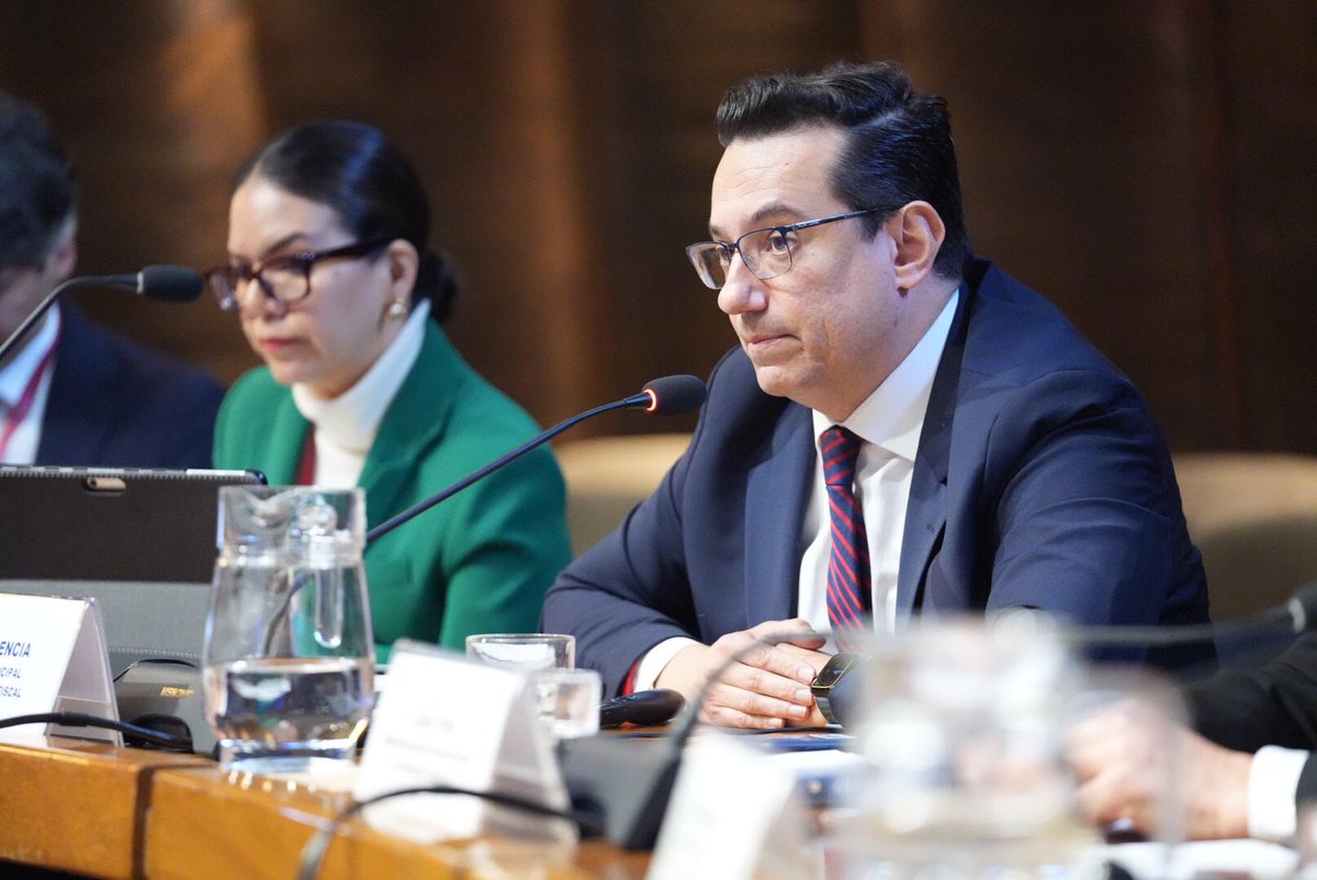 ECLAC (@eclac_un) on Twitter photo Representatives from <a href="/WorldBank/">World Bank</a> <a href="/IMFNews/">IMF</a> <a href="/AgendaCAF/">CAF</a> @OECDDev <a href="/OECDtax/">OECD Tax</a> <a href="/the_IDB/">Inter-American Development Bank</a> <a href="/CIATorg/">Secretaría Ejecutiva</a> & #ECLAC discuss the vision of international organizations of the fiscal situation of #LAC’s countries, during the 2nd day of XXXVII Regional Seminar on #FiscalPolicy
📺bit.ly/3zMaXhp Representatives from <a href="/WorldBank/">World Bank</a> <a href="/IMFNews/">IMF</a> <a href="/AgendaCAF/">CAF</a> @OECDDev <a href="/OECDtax/">OECD Tax</a> <a href="/the_IDB/">Inter-American Development Bank</a> <a href="/CIATorg/">Secretaría Ejecutiva</a> & #ECLAC discuss the vision of international organizations of the fiscal situation of #LAC’s countries, during the 2nd day of XXXVII Regional Seminar on #FiscalPolicy
📺bit.ly/3zMaXhp