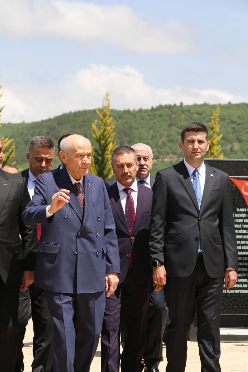 Liderimiz Sayın Devlet BAHÇELİ, Kızılcahamam’daki Ülkücü Şehitler Anıtı’nı Ziyaret Etti.