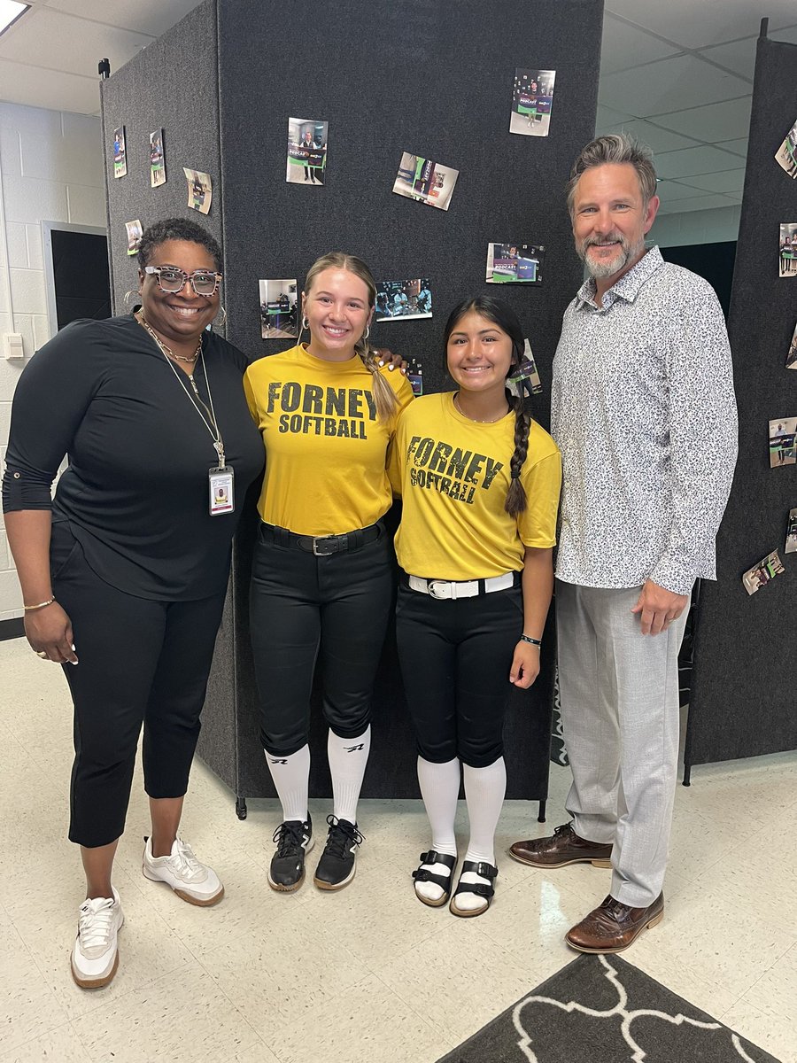 ForneyISDAthletics (@forneyathletics) on Twitter photo Jackrabbit 🥎 brought the heat to ‘The Pod’ today! Good luck at STATE, ladies!
<a href="/Play4Em/">PlayforEm Foundation</a> <a href="/Forneysoftball/">ForneySoftball</a> <a href="/eitel_michelle/">Michelle Eitel</a> <a href="/Forney_Rabbits/">Forney High School</a> <a href="/Justin_D_James/">Dr. Justin James</a> Jackrabbit 🥎 brought the heat to ‘The Pod’ today! Good luck at STATE, ladies!
<a href="/Play4Em/">PlayforEm Foundation</a> <a href="/Forneysoftball/">ForneySoftball</a> <a href="/eitel_michelle/">Michelle Eitel</a> <a href="/Forney_Rabbits/">Forney High School</a> <a href="/Justin_D_James/">Dr. Justin James</a>