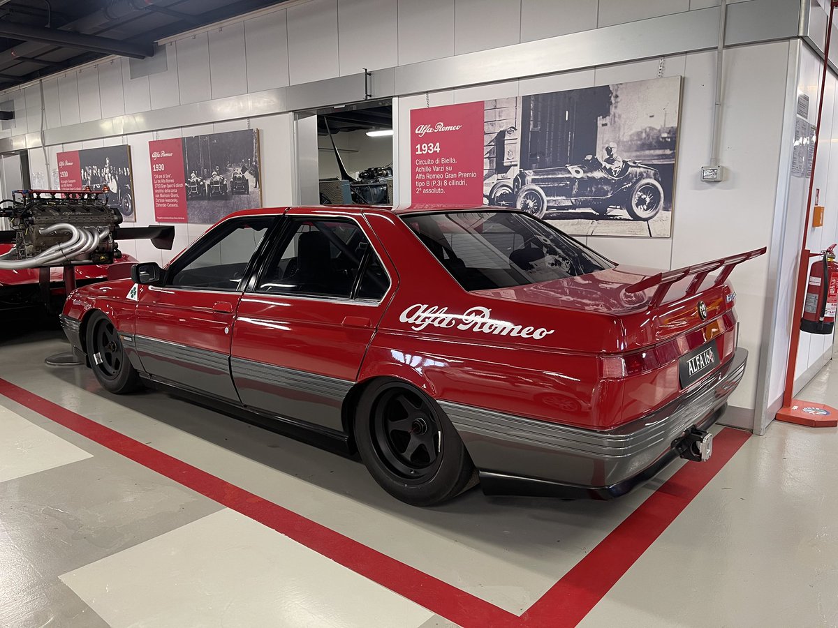nayf_cars's tweet photo. The Alfa Romeo Museum has two 164 ProCars, one or both of them work. What I love about this one - well, apart from the V10 - is the fact they put a Twin Spark badge on its arse https://t.co/DaYw58jAY0
