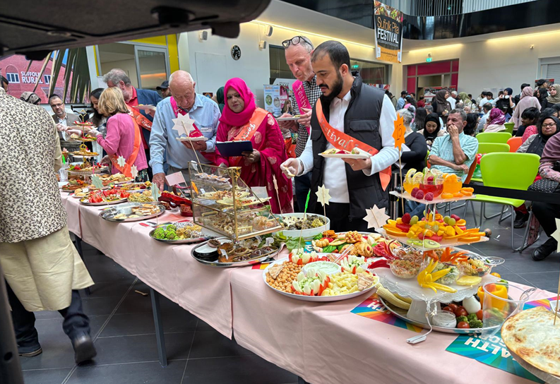 Cllr Mark Jepson, was delighted to attend the annual Global Food and Pita Festival at Suffolk New College in May.
Cllr Jepson has forged a strong working relationship with BSC Multicultural Services over the years recognising how hard they work to support different communities.