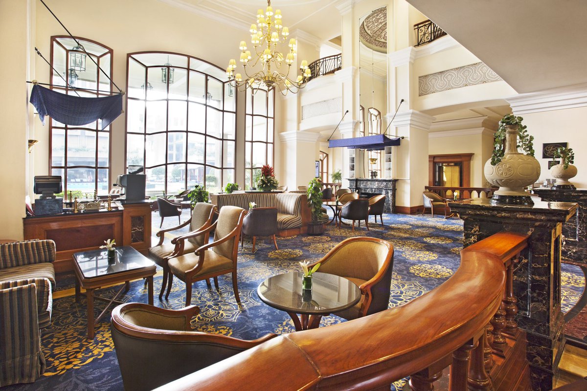 eroshotelnd's tweet image. Step into our serene lounge and let the aroma of handpicked teas soothe your senses. The perfect blend of comfort, charm, and calm — right in the heart of the hotel.

For reservations, call 011 41331651

#TeaAndLounge #ErosHotelNewDelhi #ReceptionArea #PremiumTea…