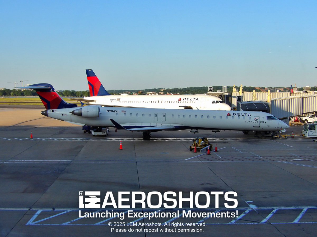LEMAeroshots's tweet photo. This regional airline will have a special place in my heart because I flew them on my first solo trip! -LEM ⬅️😊❤️🔺

🛩️ @Delta @Bombardier #CRJ900 🤝 @EndeavorAir 🌐 @SkyTeam 🔢 #N906XJ 📍 DCA (@Reagan_Airport) 🚪 B17 🗓️ 5-25-23 📸 @Kodak @KodakPIXPRO AZ528

#FlyReagan #iFlyEDV https://t.co/hWfaya2nub