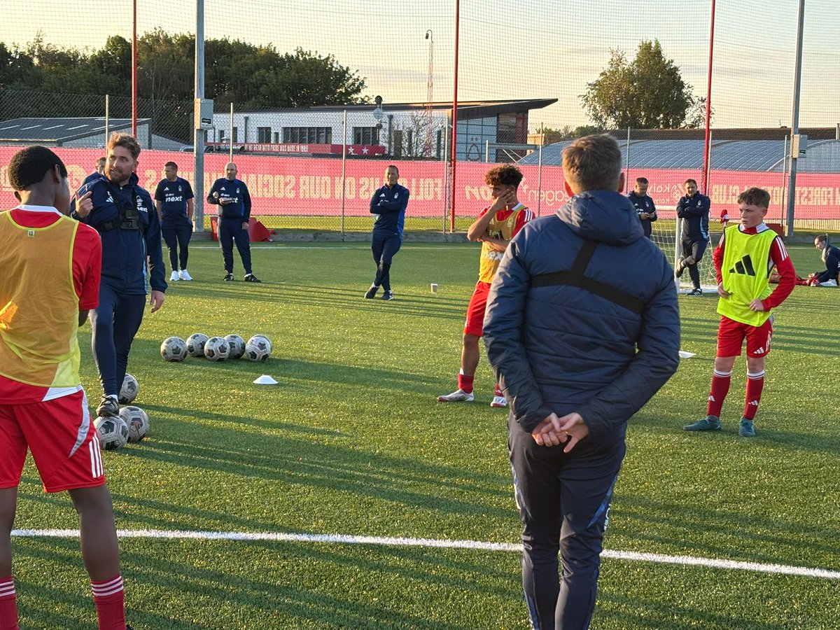 The season comes to a close, but learning at Forest never stops! 🙌

Head of Coaching Jody Caudwell delivering another outstanding CPD session focusing on individualisation in a group setting and the role of the ghost coach.

Players and coaches look to improve every single day!