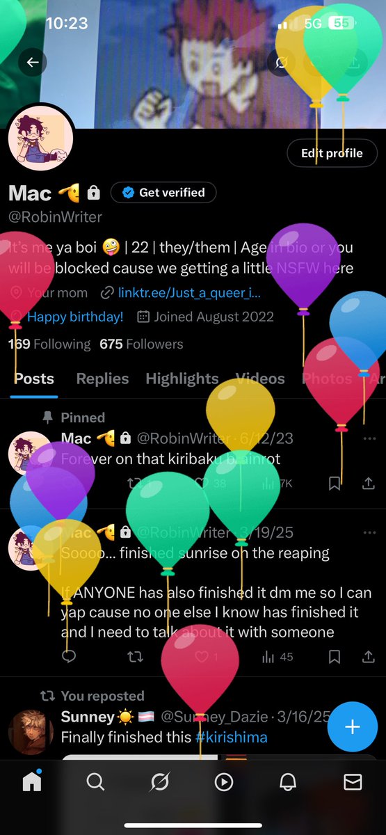 RobinWriter's tweet photo. Yay ballon day https://t.co/kSchFBiCCe