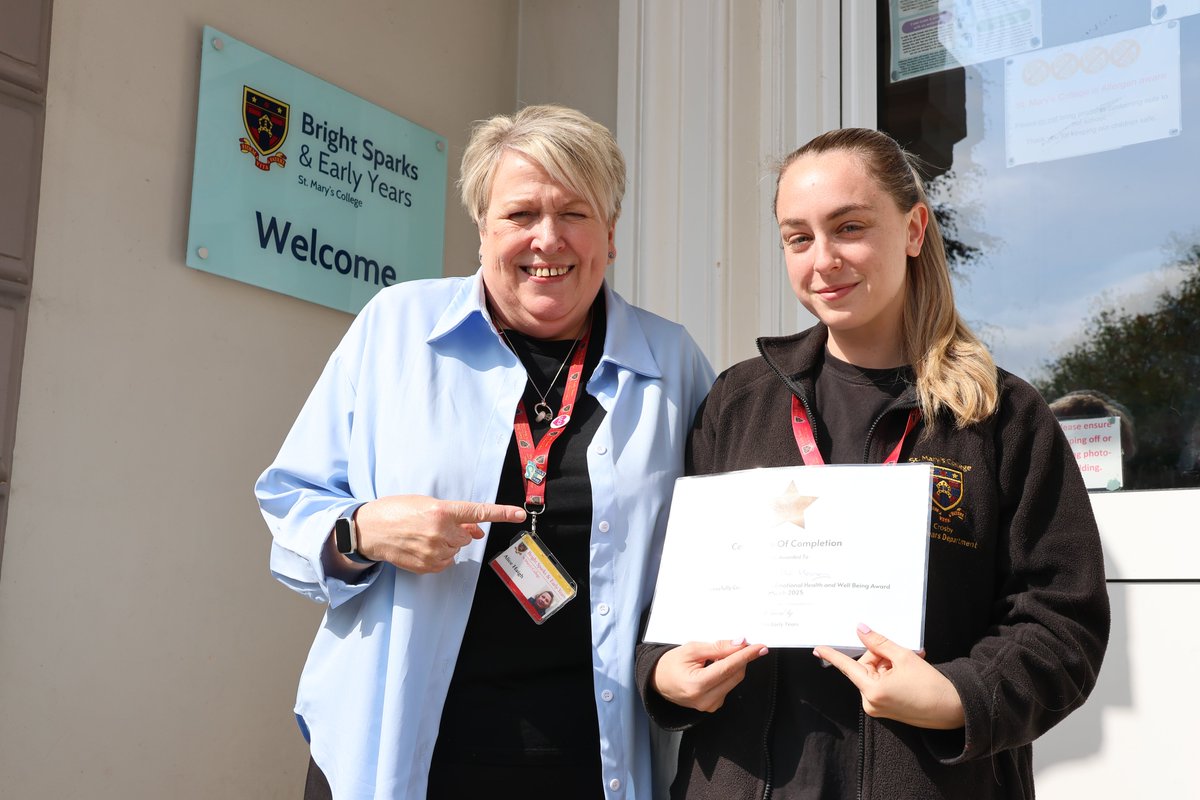 Congratulations to Gabrielle, who recently received her Emotional Health and Wellbeing in Early Years Award run by Sefton Council!🌟

The award gives a balance of theory and practical skills to promote and champion positive emotional health and wellbeing for young children.