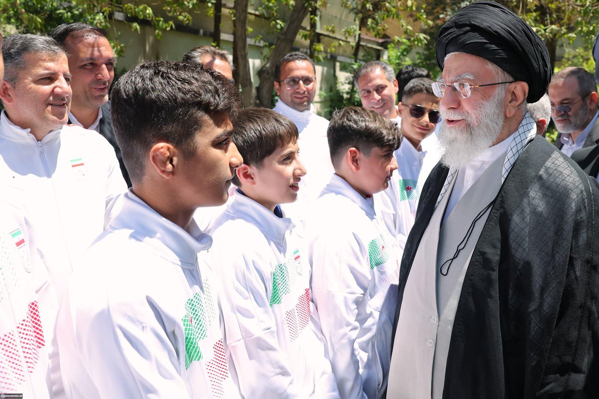 U15 Gymnasiade Athletes Welcomed by Iran’s Supreme Leader

Read more at: isfsports.org/news/u15-gymna…