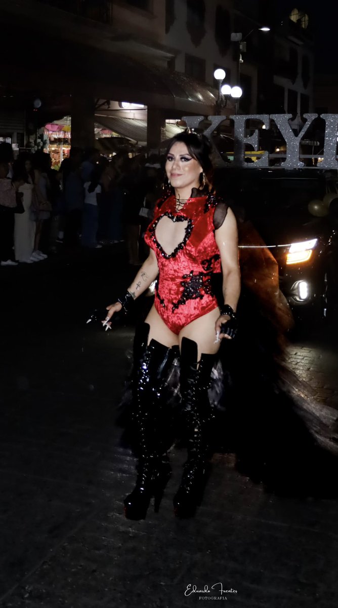 NINAZAVALETA tweet media