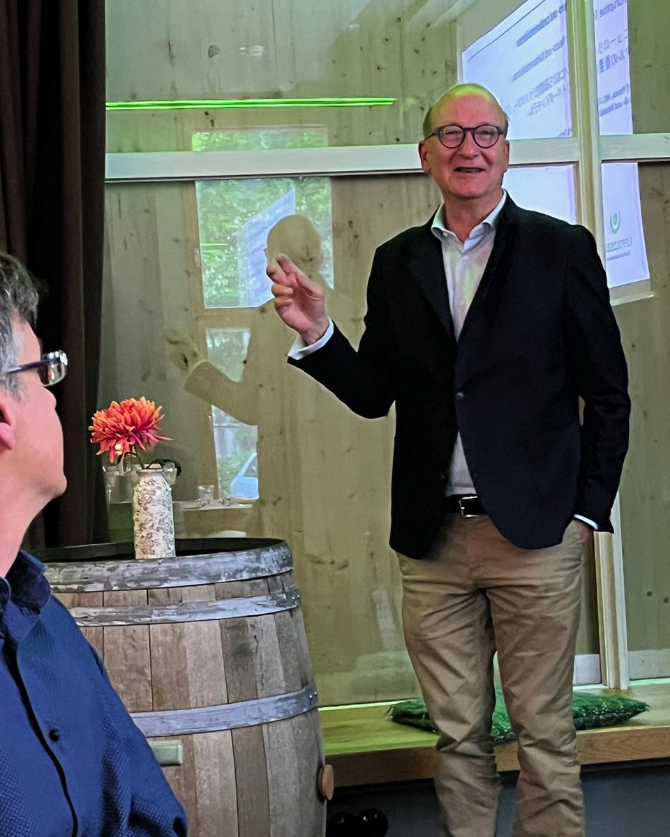 Last week, we were pleased to present our advanced robotic solutions for rehabilitation and ultrasound scanning at the Symposium für Innovative Technologien in der Neuro- und Kardio-Rehabilitation, held at the Klinik- und Rehabilitationszentrum Lippoldsberg. 🇩🇪🏥