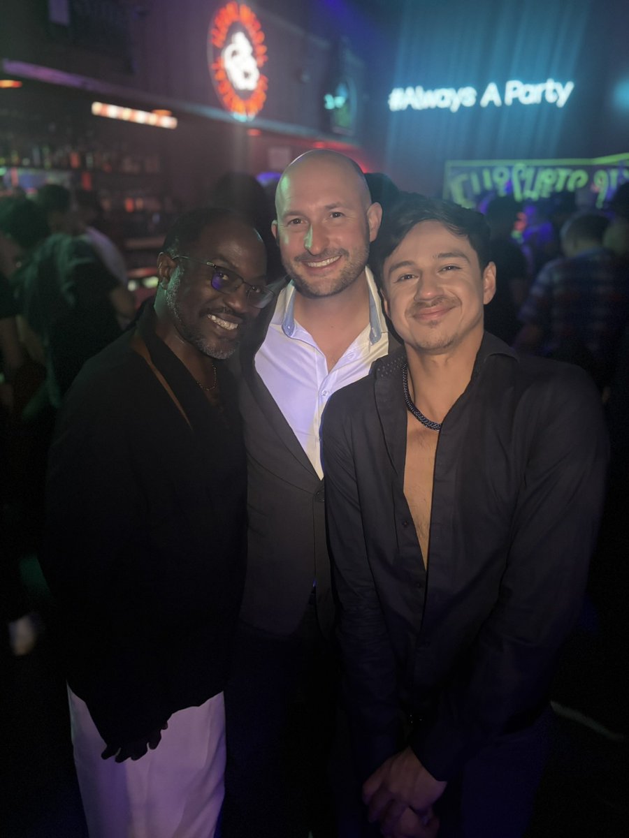 P-MAN Social Media Personality tweet media