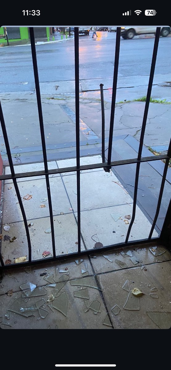 Otra vez la inseguridad en MdP . No paran y no controlan . Esta vez a unos amigos en su comercio