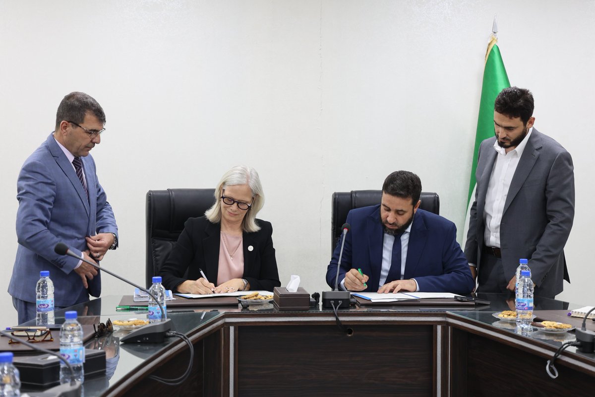 WFP_Syria's tweet image. @WFP_Syria and the Ministry of Economy and Industry join forces to expand subsidized #bread access in the most food-insecure areas.
In #Syria, bread is more than food-it’s #unity, it’s #hope.
Together, we are investing in dignity, resilience, and #FoodSecurity.