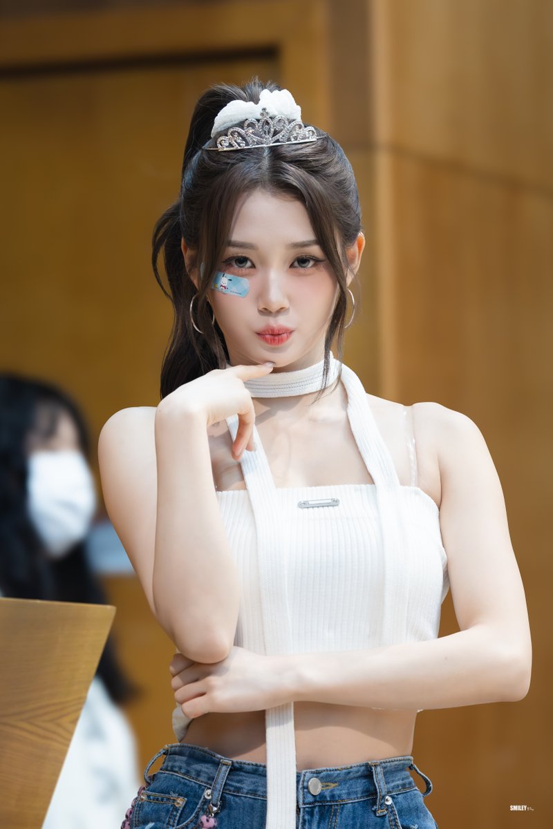 happyvirus_s8's tweet image. 250516 공주님

#tripleS #트리플에스 
#공유빈 #Yubin #유빈