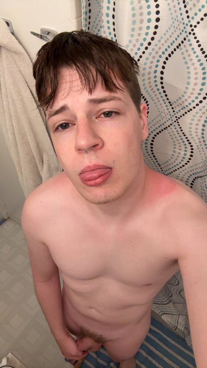 Gay_Man_Fan's tweet photo. Farmers Tan #gay #gayjock #bi #sexy https://t.co/iztLbzhhfK
