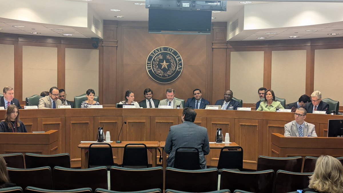 marylynnpruneda (@marylynnpruneda) on Twitter photo <a href="/TxGabeGrantham/">Gabe Grantham</a> closing out public testimony for the session on the importance of early literacy and numeracy! <a href="/TxGabeGrantham/">Gabe Grantham</a> closing out public testimony for the session on the importance of early literacy and numeracy!