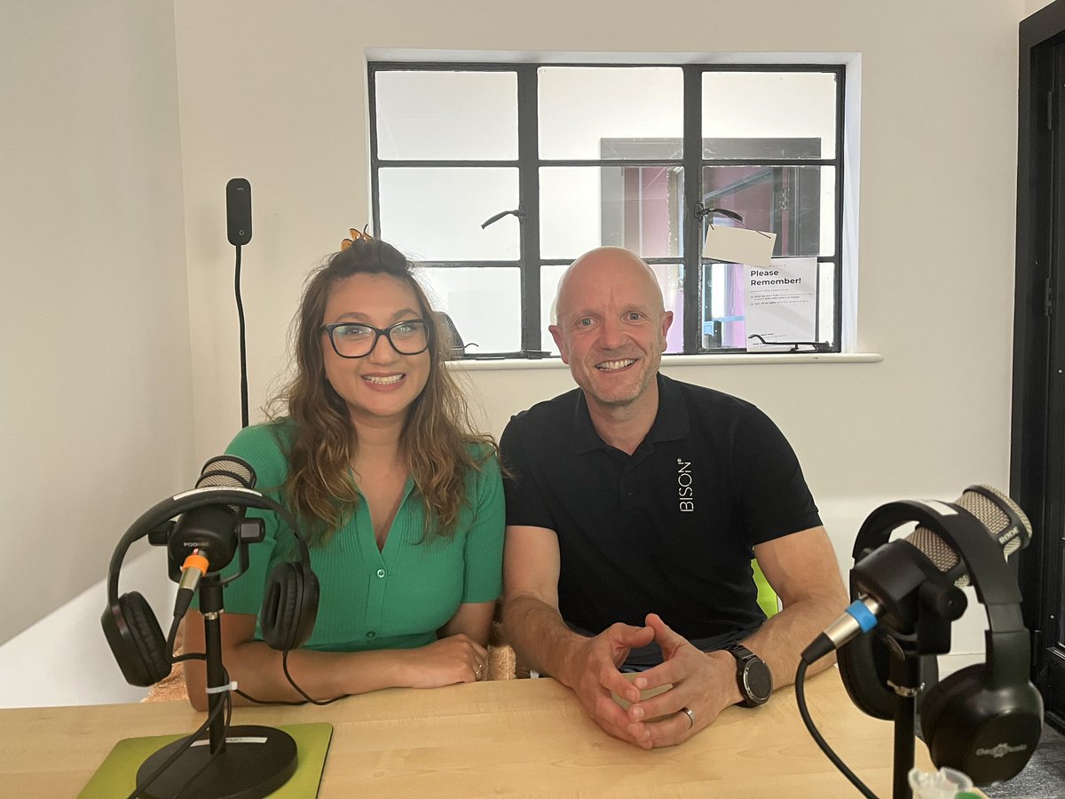 Did you miss it? Catchup with the #BBunker Radio Show with me <a href="/Diamond1Julie/">Julie Edinburgh</a> and our guest 

Mark Bidewell <a href="/madebybison/">BISON</a> 

Listen again here 

kentbusinessradio.co.uk/show-733/