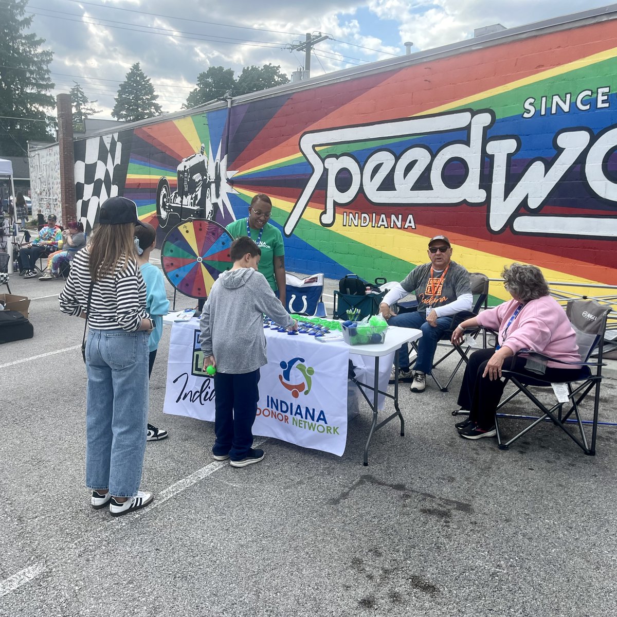 We had a great time at Rockin' on Main Street after Carb Day! 🏁 

Thank you to everyone who stopped by our booth to learn more about organ donation, shared their stories and said "YES" to save lives.