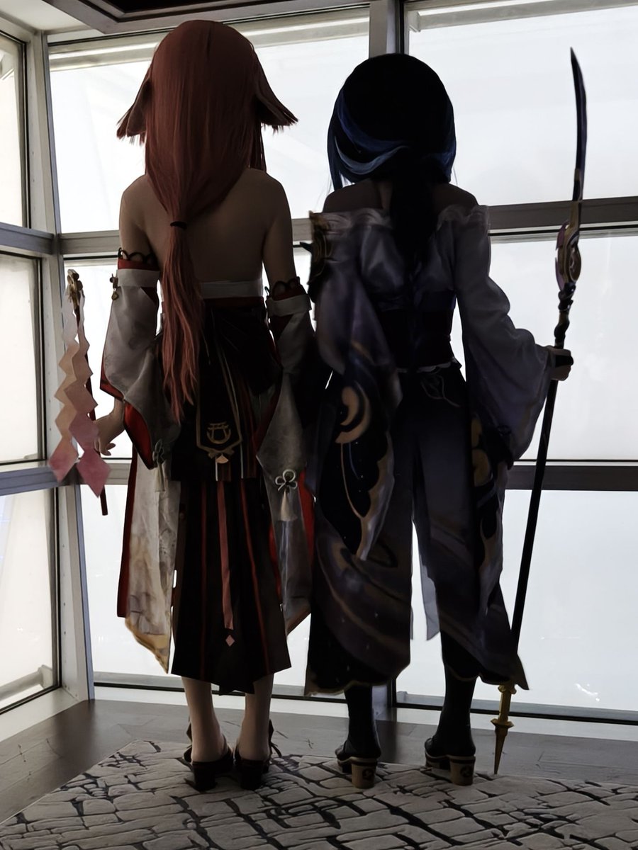 今晚将会是漫长的一夜，好好站在我身边吧

📷  <a href="/NNGnoMKT/">NNG 🛬</a>
#kigurumi #RaidenShogun #YaeMiko