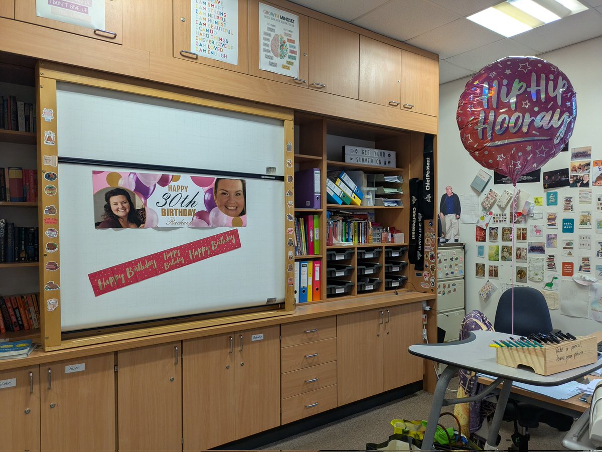 Miss Ryan tweet media