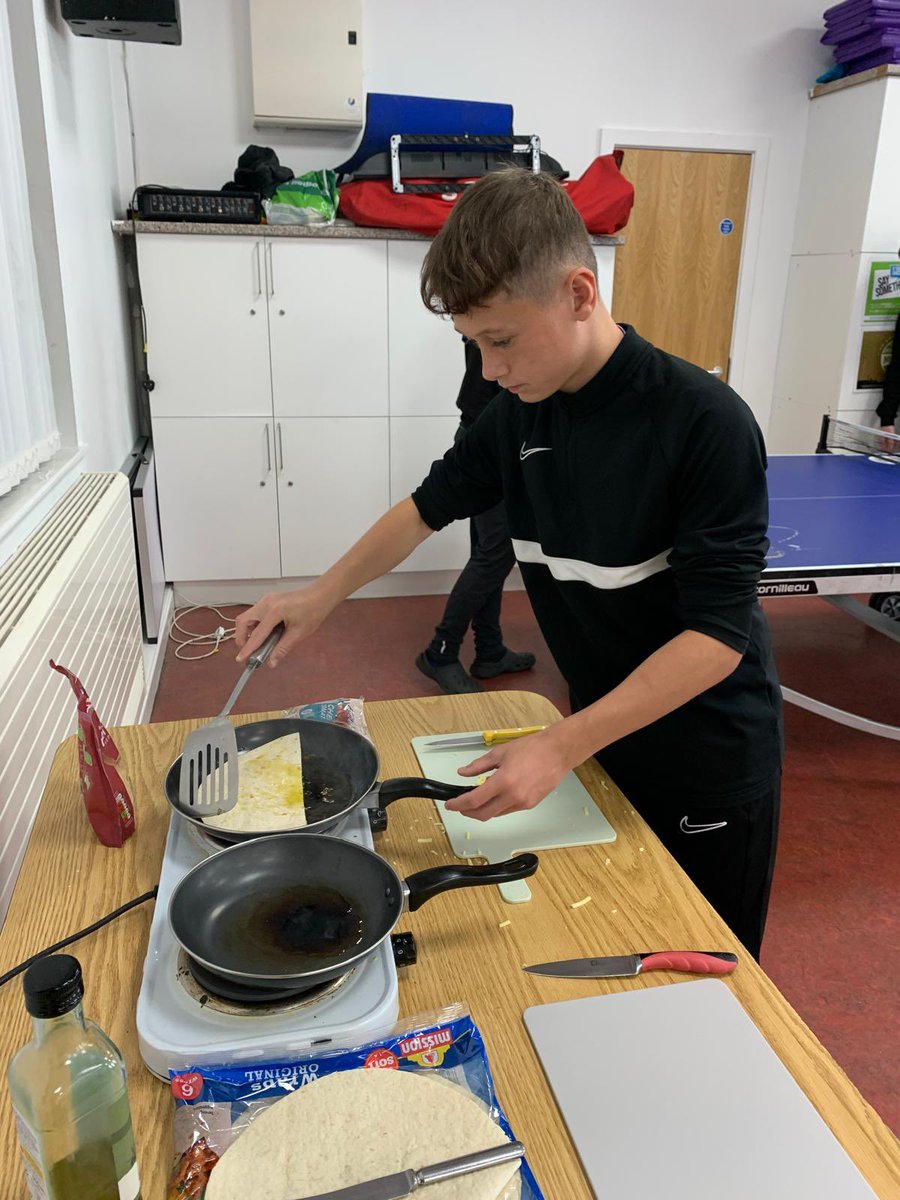 OneinaMillion_'s tweet photo. #OiamCharity

👾 HAPPY HOLIDAY!

⭐️Here are a few snaps from #HolidayClub in #Windhill

✅We practiced our cooking skills by making Quesadillas 🍳

✅&amp; took part in activities “All about Me” getting to know more about each other and ourselves

❤️A day of fun, food, &amp; friends 🙌 https://t.co/hoZIHMZpZt