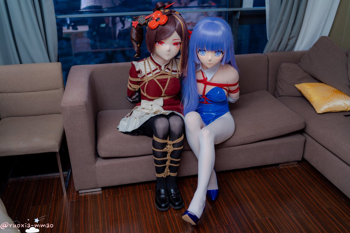 试试新马尾和新头饰！
贴贴独角兽宝宝
谢谢📸&amp;🪢<a href="/ruoxia_mmao/">若霞_mmao</a> <a href="/azreal0202/">Azreal</a> 两位老师:D