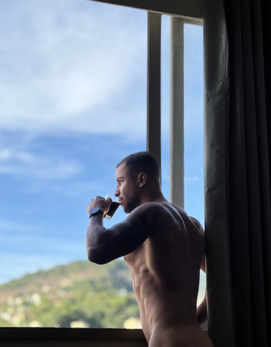 tem café?