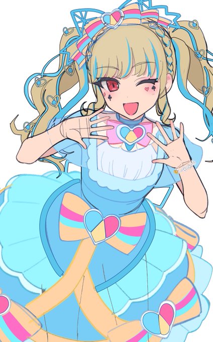 @NG_mio とつぜんこっちにリプして失礼するのだけど、メディア欄のお写真モデルにさせてもらってますっ 