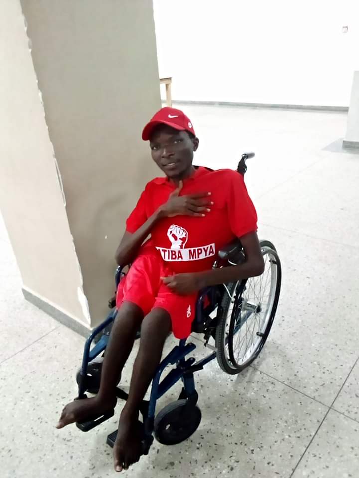 MREMBO OG (@mrembo_og) on Twitter photo Wana X tunawezaje kumchangia ndugu yetu <a href="/mrunguj9/">Joseph Mrungu</a> angalau tu kwa hiki anacho kionyesha kwetu pia ana amini katika mabadiliko ya mfumo wa uchaguzi kuliko wengi wenye viungo vilivyo kamilika. Wana X tunawezaje kumchangia ndugu yetu <a href="/mrunguj9/">Joseph Mrungu</a> angalau tu kwa hiki anacho kionyesha kwetu pia ana amini katika mabadiliko ya mfumo wa uchaguzi kuliko wengi wenye viungo vilivyo kamilika.