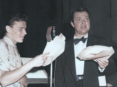 Wellesnetcom's tweet image. A recording of the premiere episode of the radio series "Frank Sinatra In Person" with guest Orson Welles has surfaced online. bit.ly/3HtiC9S