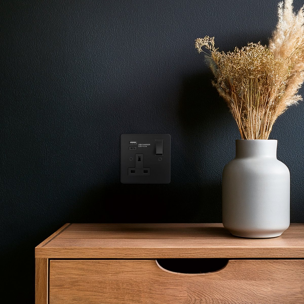 Transform your space with the Focus SB Matt Black finish—a bold choice that adds elegance and contrast to any design, from contemporary to traditional.

focus-sb.co.uk/finishes

#MattBlack #InteriorDesign #TimelessFinishes