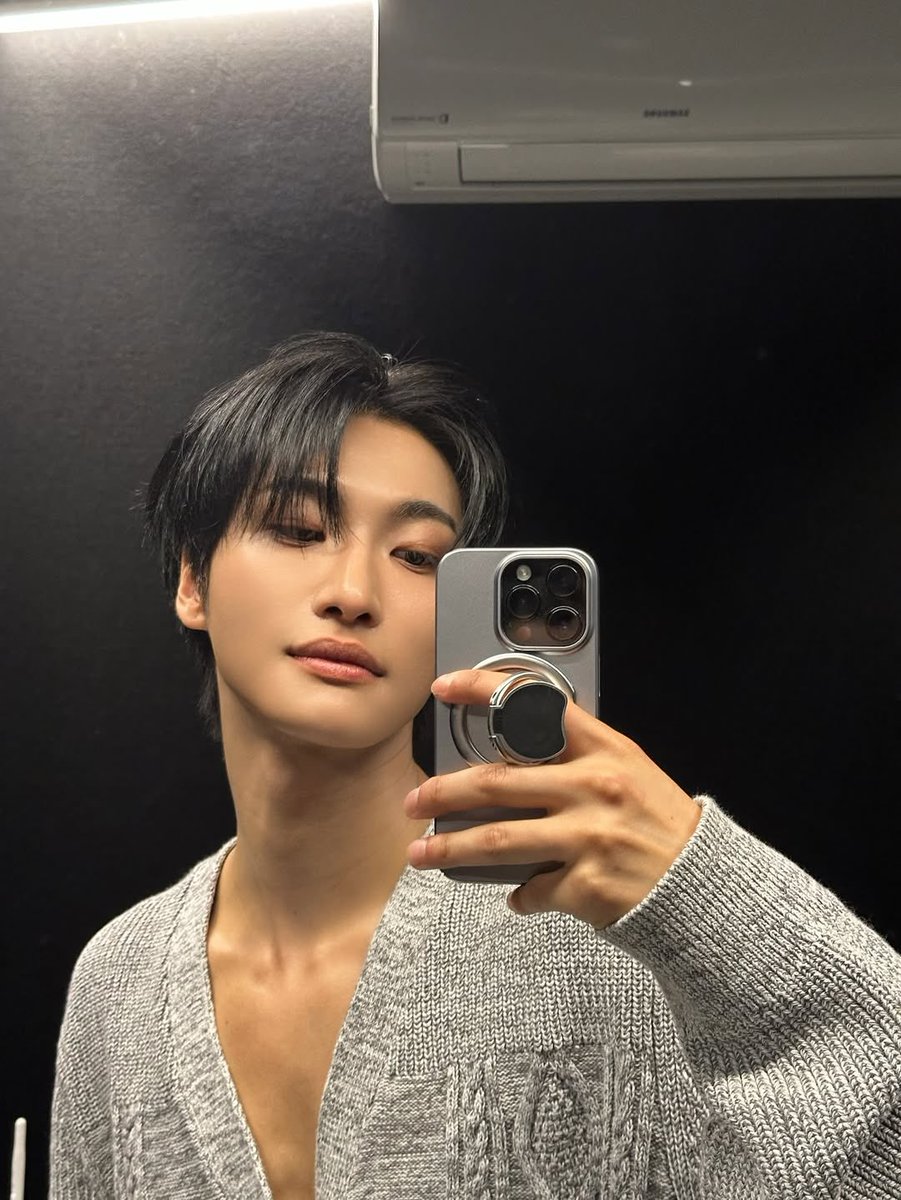 1024updates's tweet photo. [📷] 250527 | SEONGHWA

#ATEEZ #에이티즈 #SEONGHWA https://t.co/MimNO3SjkT