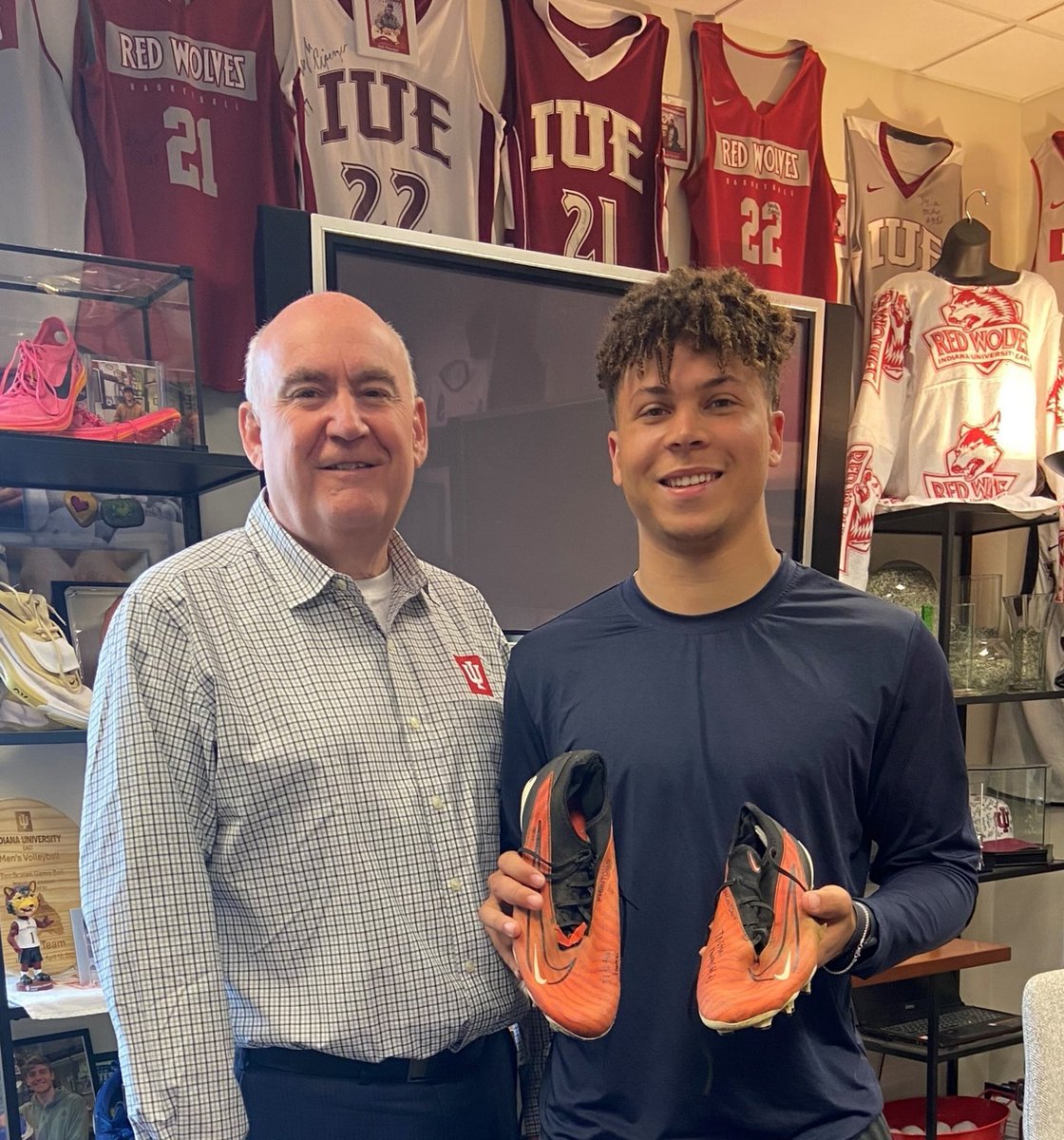 <a href="/iueast/">IU East</a> Tristan Thomas retires his <a href="/iueredwolves/">IU East Red Wolves</a> men's #soccer cleats to Professor Tim Scales. Tristan, the President of the IU East <a href="/EconomicClubIN/">Economic Club of Indiana</a>, receieved the Tim Scales #Entrepreneurship Schalorship, member of IU East Men's Soccer team, <a href="/IUE_TFXC/">Indiana University East TF / XC</a>, IU East #eSports IUE SAAC.