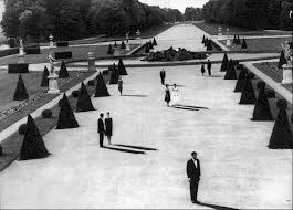 Primera entrega del podcast MÁS ALLÁ DE LO HUMANO Y LO DIVINO en la que hablamos de la fantasía, la distopía y la ciencia-ficción en la literatura hispanoamericana y más allá, o más acá, de las fronteras culturales e idiomáticas del imaginario...
juanfranciscoferre.blogspot.com/2025/05/fantac…